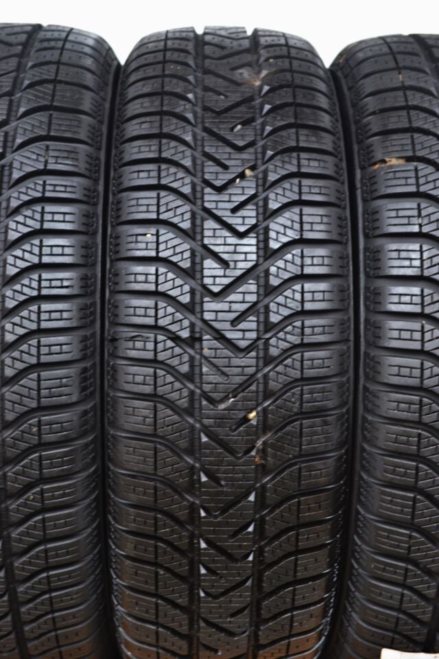 Pirelli 185/65 R15 88T Snowcontrol3 2.El Kış Lastiği