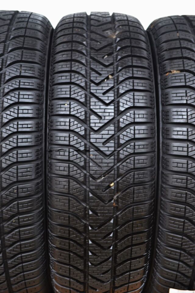 Pirelli 185/65 R15 Snowcontrol 3 88T Kış 2. El Lastik